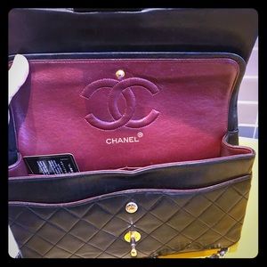 Double flap chanel-complete inclusions